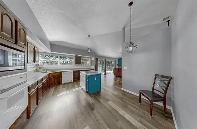 $779,000 | 9211 River Cove Drive, Riverview, FL 33578