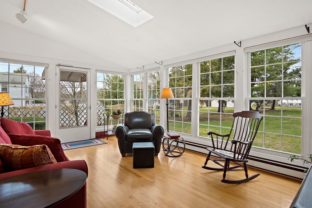 4 Canterbury Road Woburn, MA 01801 - Photo 15 of 38 Gallery Image 15