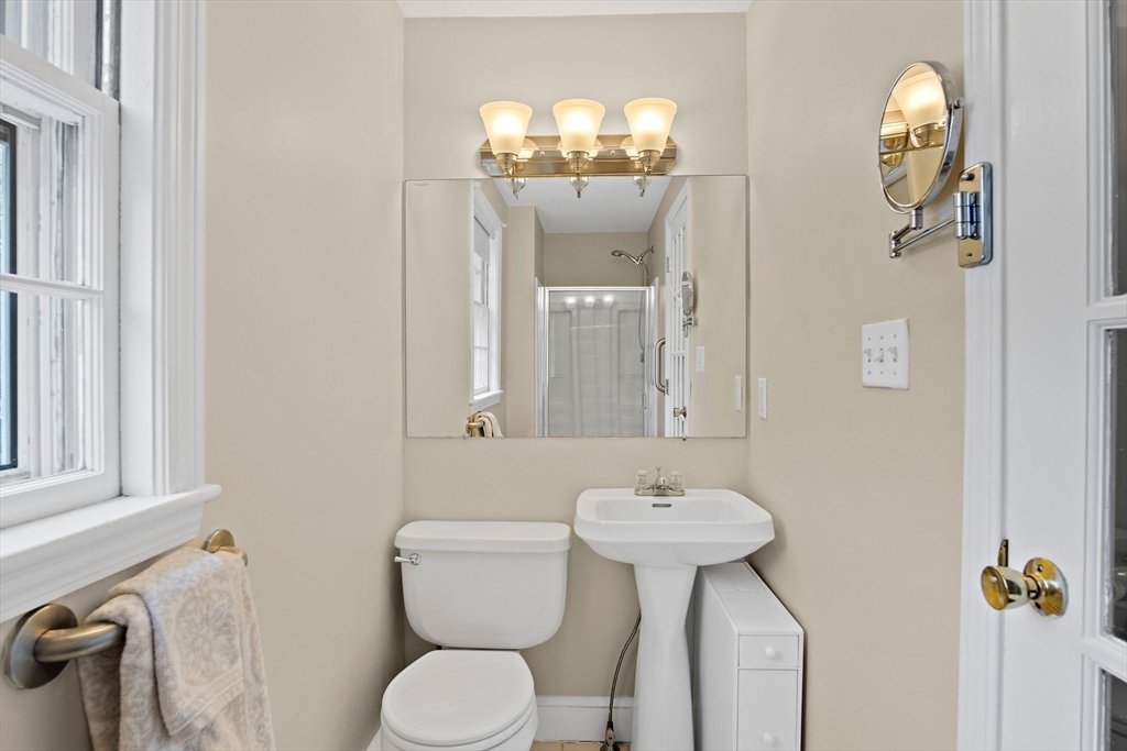 4 Canterbury Road Woburn, MA 01801 - Photo 25 of 38 Gallery Image 25