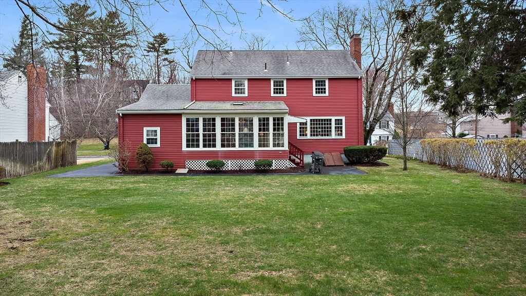 4 Canterbury Road Woburn, MA 01801 - Photo 33 of 38 Gallery Image 33
