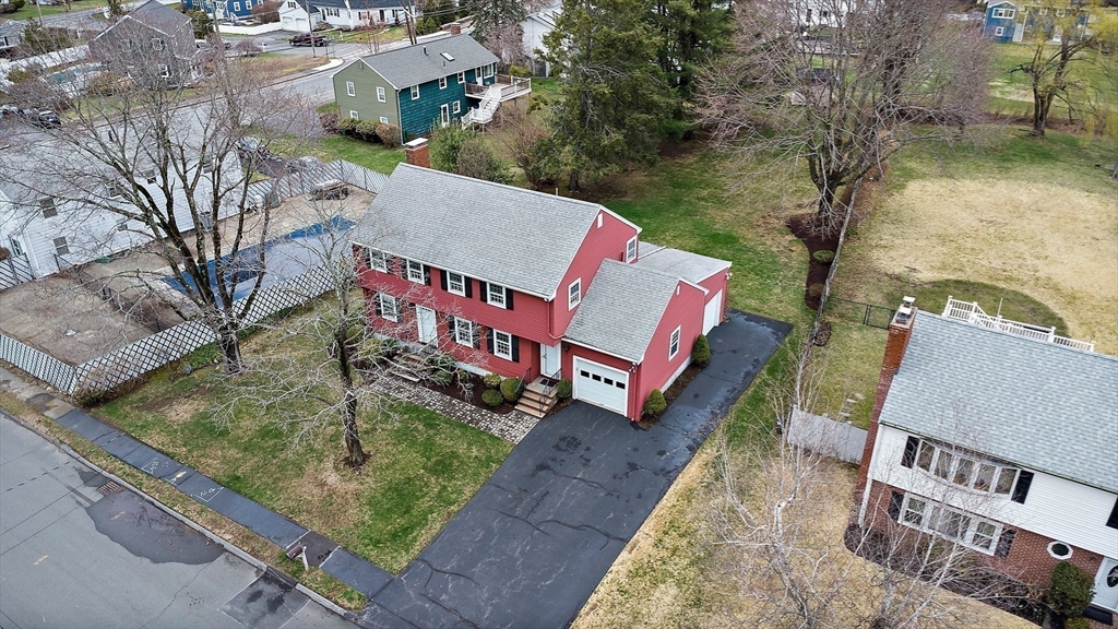 4 Canterbury Road Woburn, MA 01801 - Photo 36 of 38 Gallery Image 36