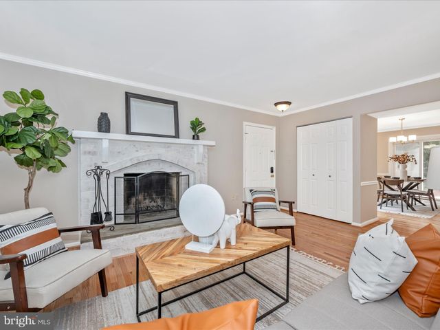 $550,000 | 16 Owens Glen Court, North Potomac, MD 20878