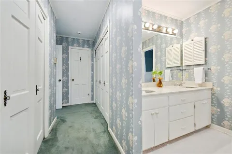 $699,000 | 15 Colony Road, Gretna, LA 70056