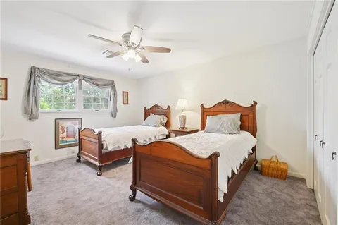 $699,000 | 15 Colony Road, Gretna, LA 70056