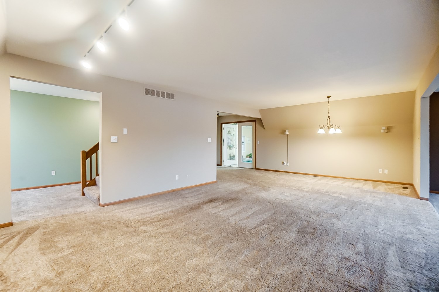 14504 Lima Road Fort Wayne, IN 46845 - Photo 14 of 30 Gallery Image 14