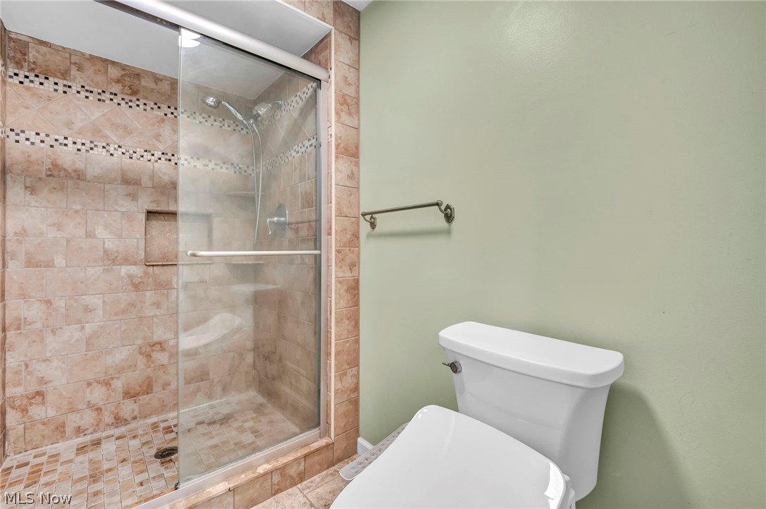37472 Hunters Ridge Solon, OH 44139 - Photo 31 of 50 Gallery Image 31