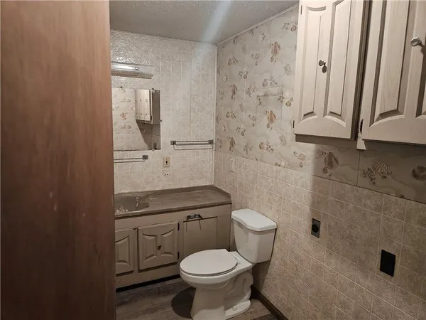 $89,000 | 621 William Street, Effingham, KS 66023