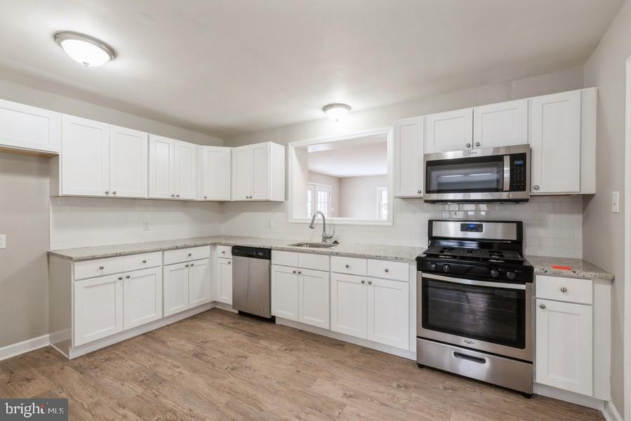 8 Nottingham Road Pennsville, NJ 08070 - Photo 2 of 17