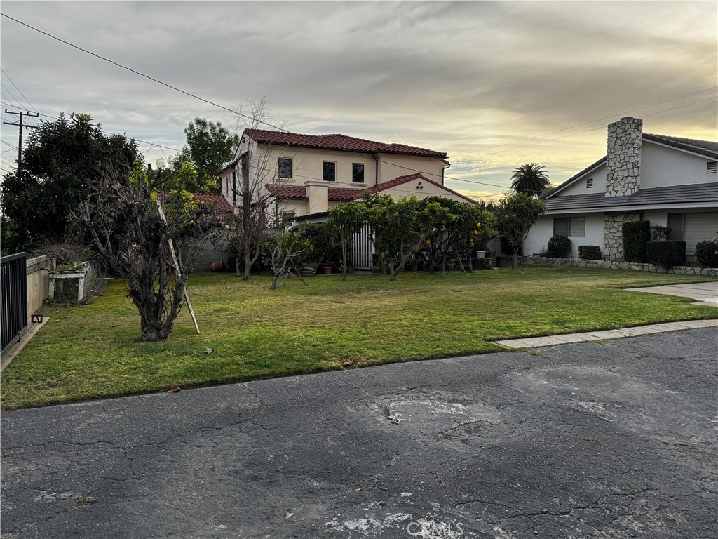 2115 Holly Avenue Arcadia, CA 91007 - Photo 2 of 18 front yard