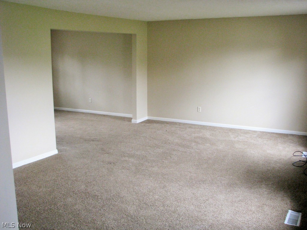 4490 Jaycox Road Avon, OH 44011 - Photo 5 of 9