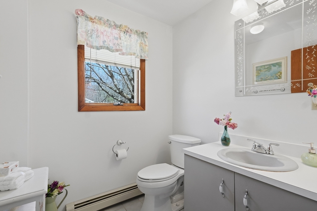 20 Fairfield Road Wilmington, MA 01887 - Photo 19 of 40 Gallery Image 19