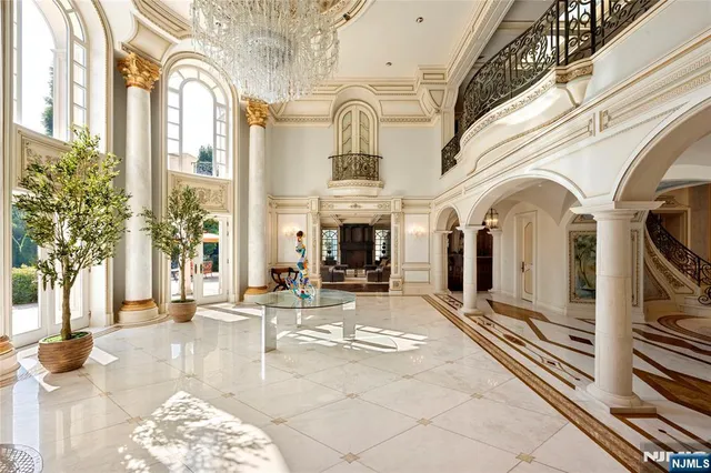 $24,750,000 | 31 Rio Vista Drive, Alpine, NJ 07620