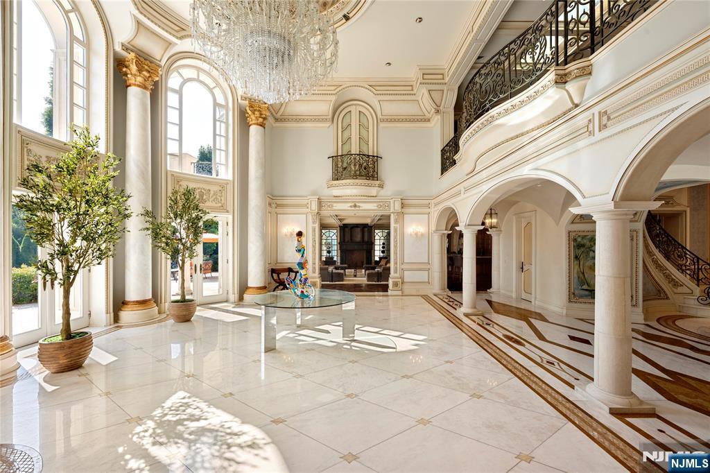 31 Rio Vista Drive Alpine, NJ 07620 - Photo 13 of 41