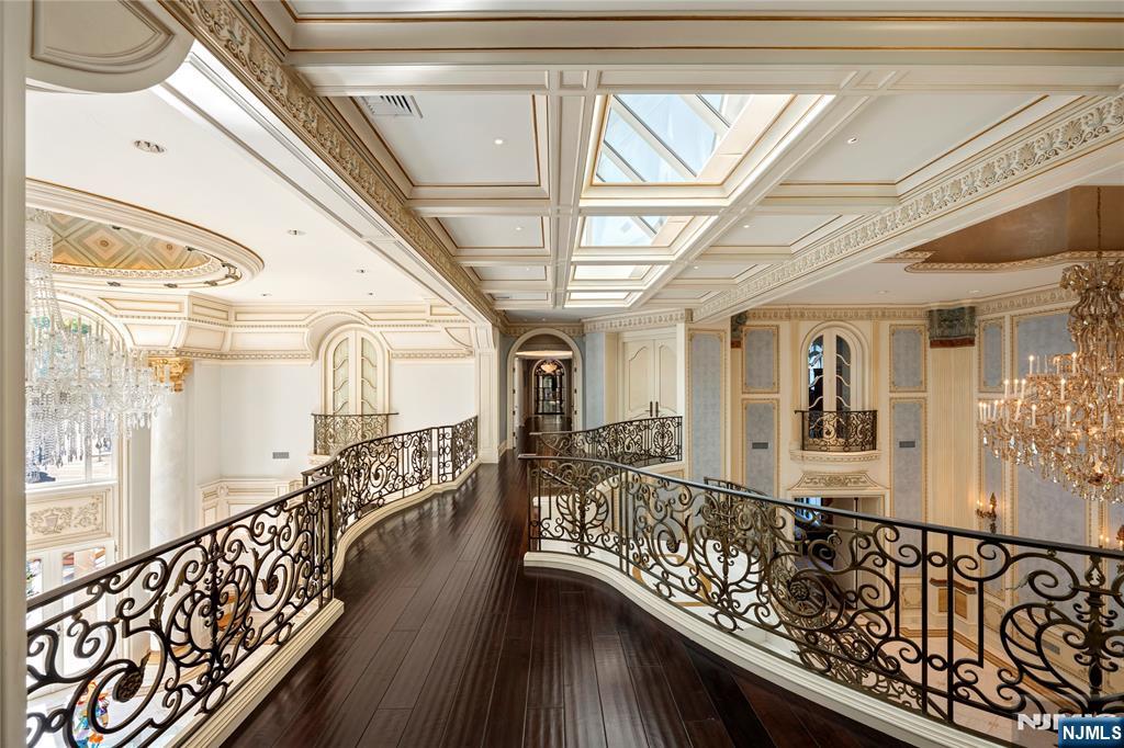 31 Rio Vista Drive Alpine, NJ 07620 - Photo 20 of 41