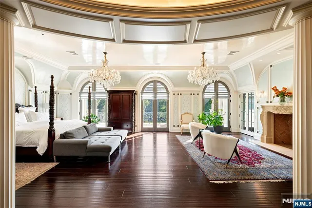 $24,750,000 | 31 Rio Vista Drive, Alpine, NJ 07620