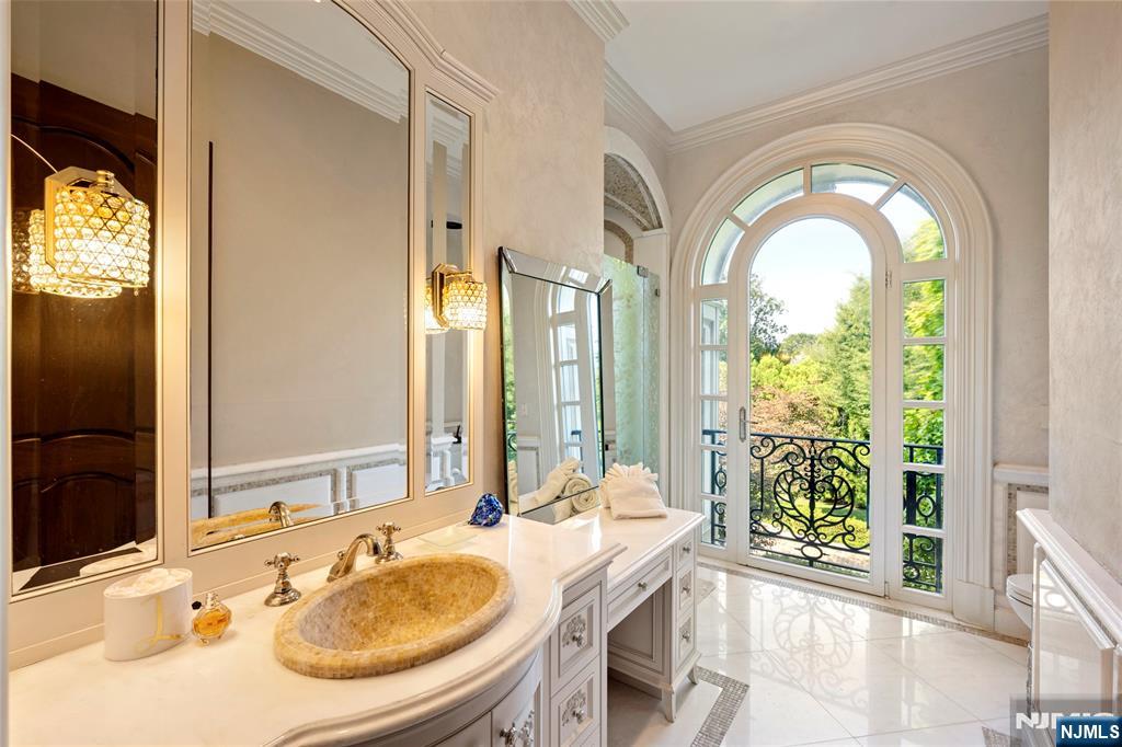 31 Rio Vista Drive Alpine, NJ 07620 - Photo 30 of 41