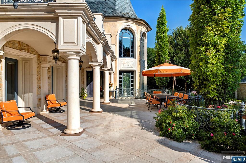 31 Rio Vista Drive Alpine, NJ 07620 - Photo 33 of 41