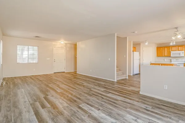$1,700 | 12446 West Ash Street, El Mirage, AZ 85335