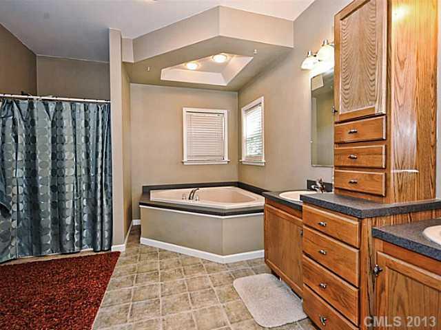2020 Long Hope Road Monroe, NC 28112 - Photo 8 of 16