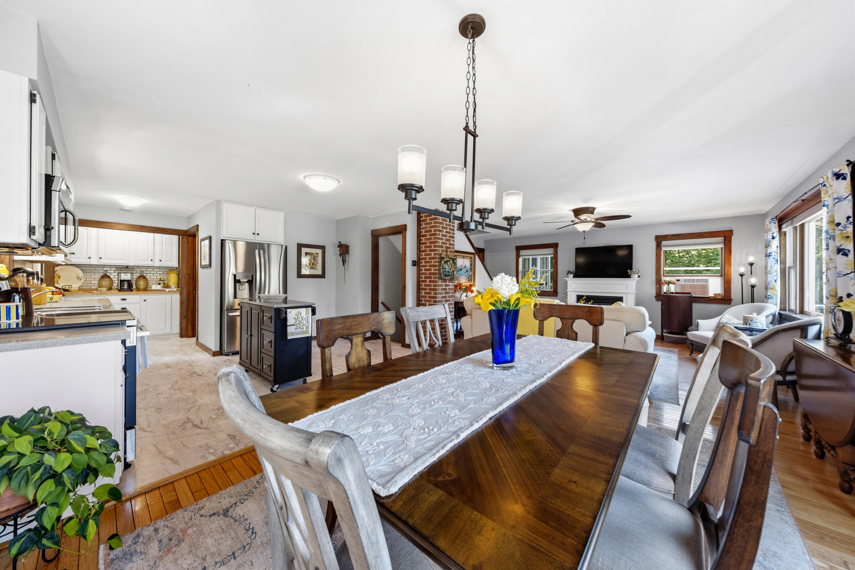 161 Camden Road Lincolnville, ME 04849 - Photo 14 of 57 Dining room
