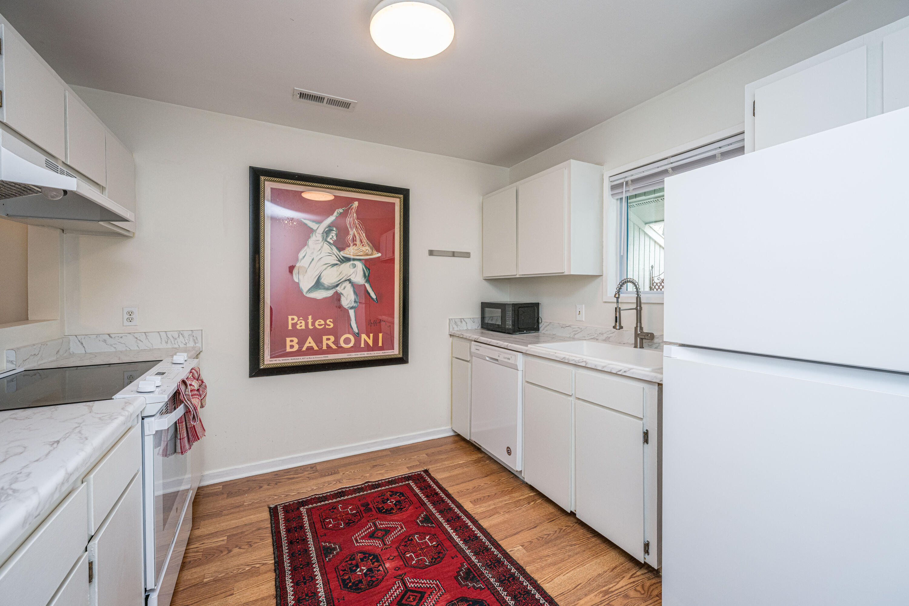 2745 Jobee Drive, Unit 6 Charleston, SC 29414 - Photo 6 of 34 2745JobeeDrUnit6_010