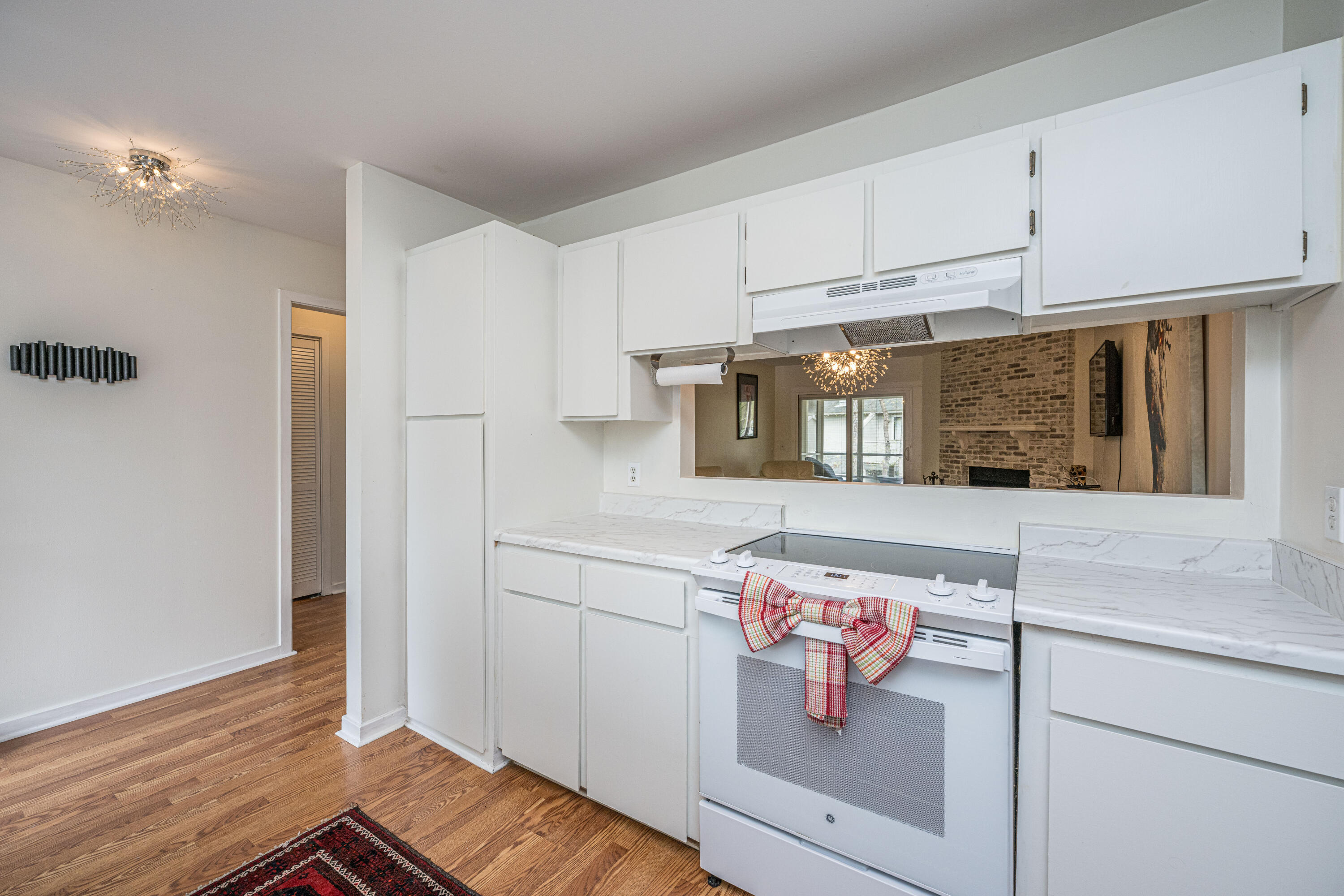 2745 Jobee Drive, Unit 6 Charleston, SC 29414 - Photo 8 of 34 2745JobeeDrUnit6_011