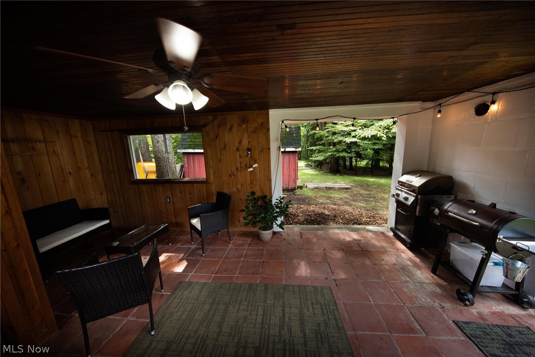 4658 Anderson Road Cleveland, OH 44121 - Photo 31 of 35