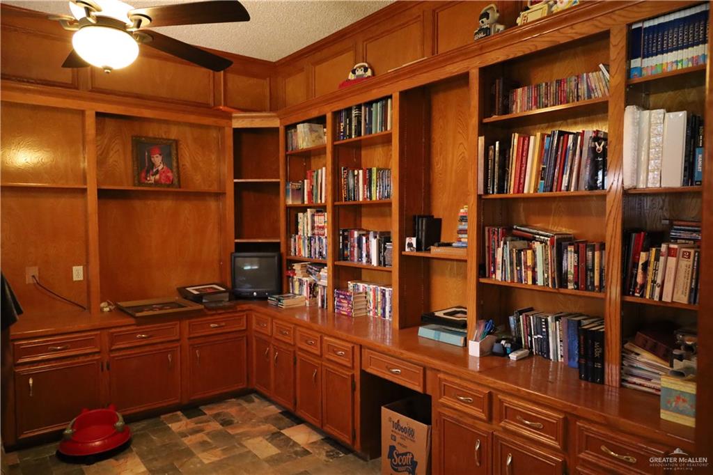 3303 North Shary Road Mission, TX 78573 - Photo 12 of 20