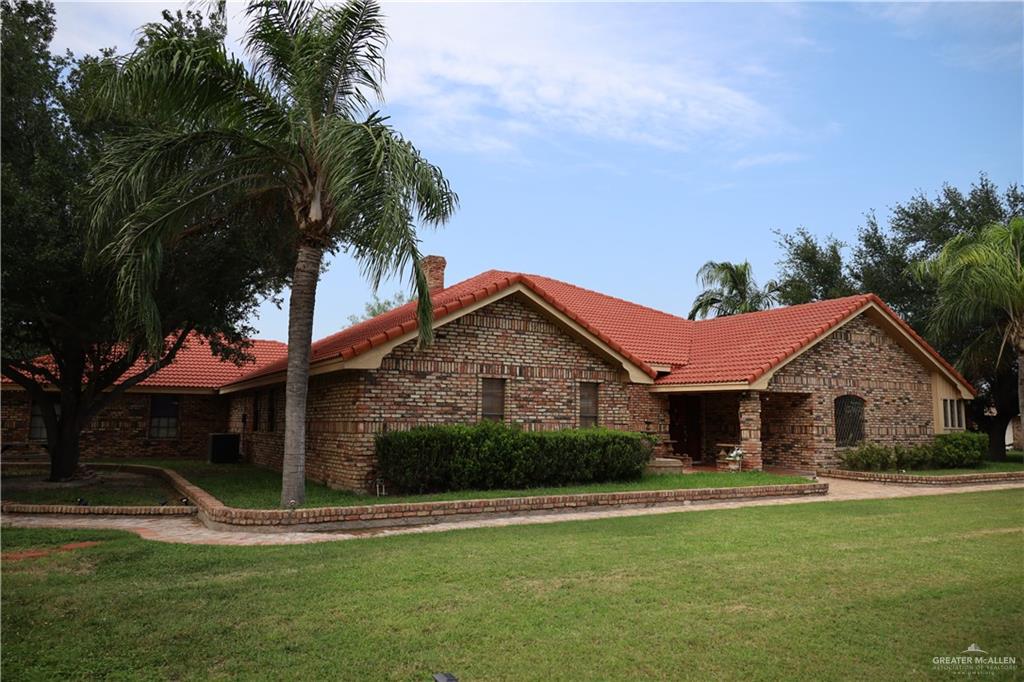 3303 North Shary Road Mission, TX 78573 - Photo 3 of 20