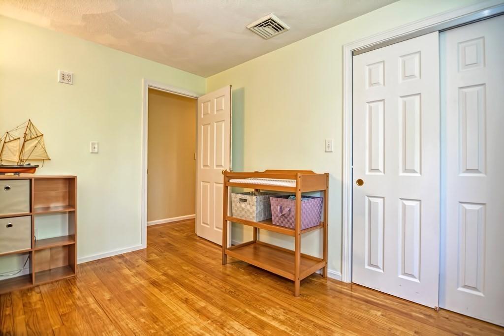 86 Murphy Road Hudson, MA 01749 - Photo 17 of 31 Gallery Image 17