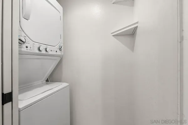 $3,000 | 13262 Salmon River Road, Unit 204, San Diego, CA 92129