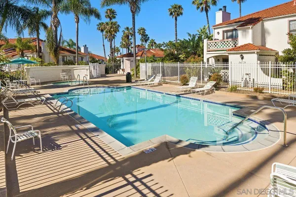 $3,000 | 13262 Salmon River Road, Unit 204, San Diego, CA 92129