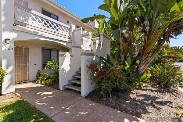 $3,000 | 13262 Salmon River Road, Unit 204, San Diego, CA 92129