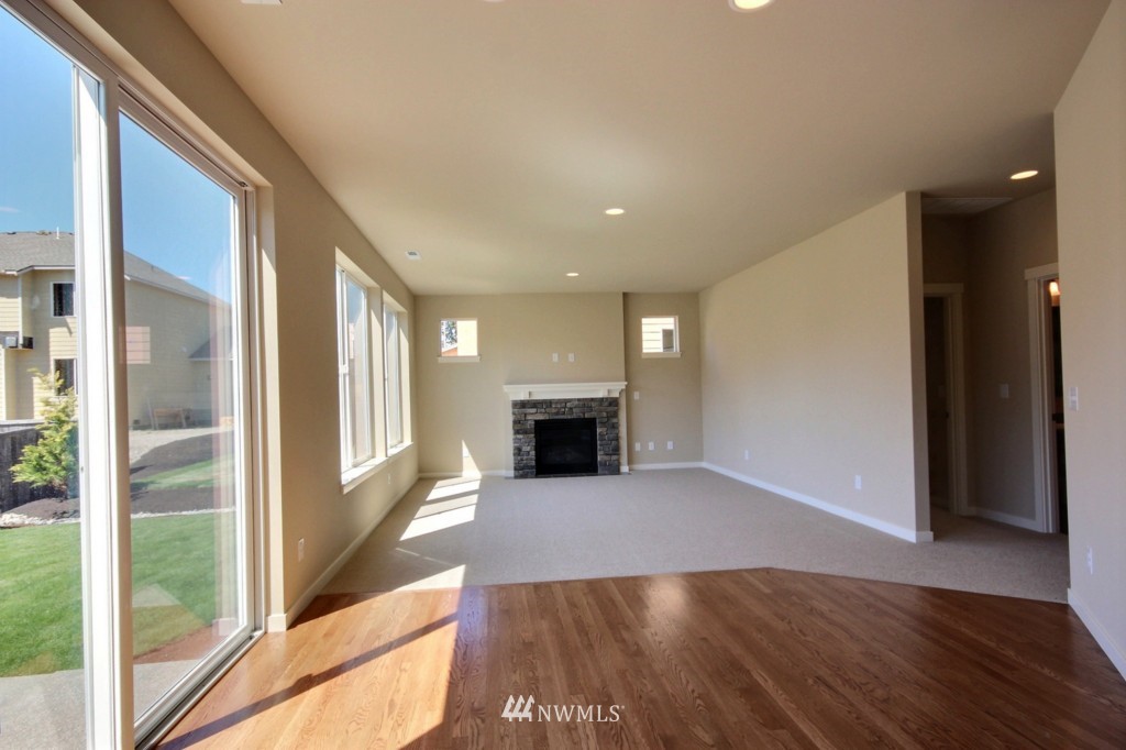 211 Field Avenue Northeast, Unit LOT40 Renton, WA 98059 - Photo 8 of 25 Gallery Image 8