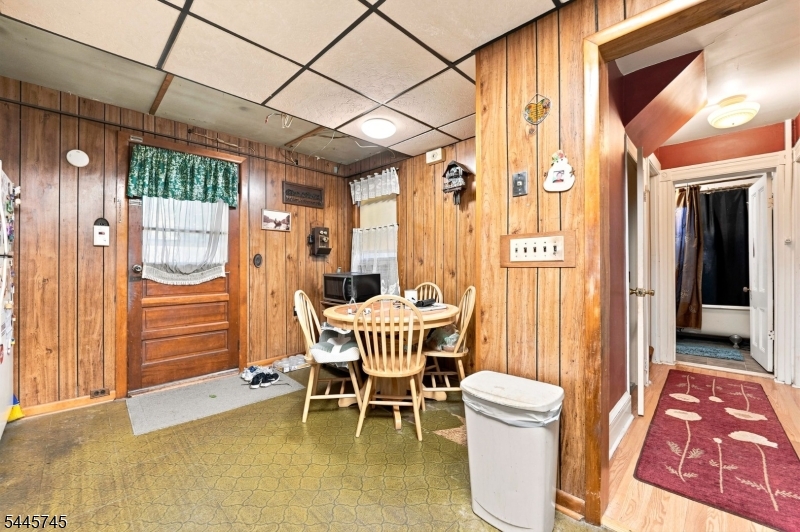 60 Martin Road Verona, NJ 07044 - Photo 17 of 36