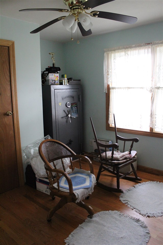 8831 17th Road Argos, IN 46501 - Photo 7 of 12