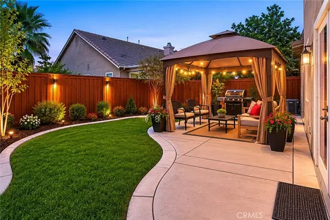 $915,000 | 25050 Cliffrose Street, Corona, CA 92883