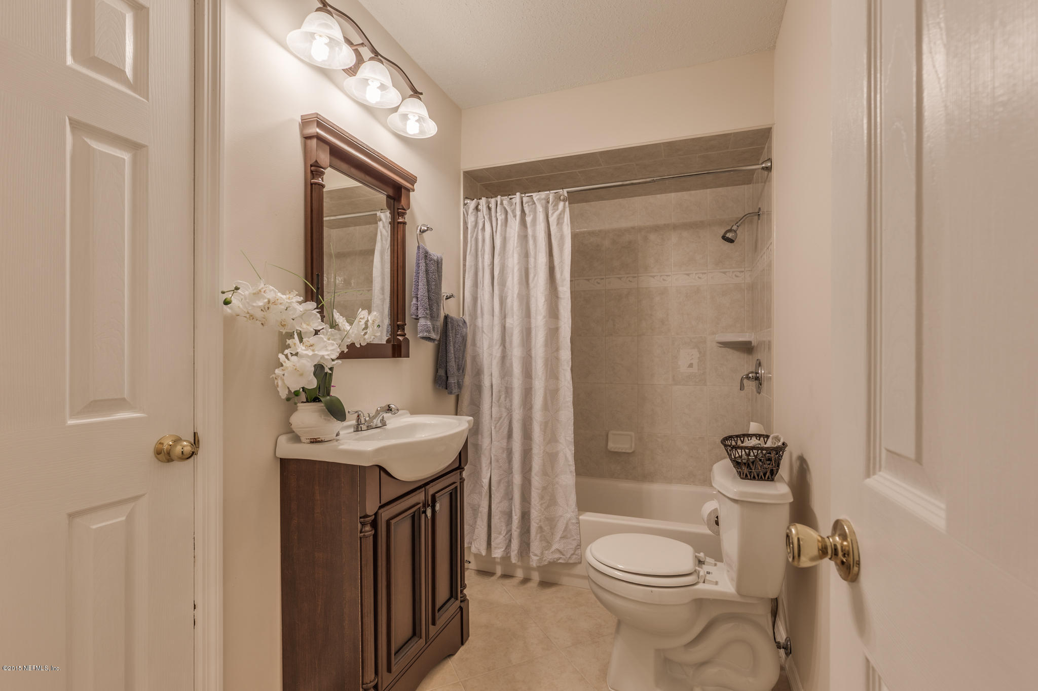 8448 Feldman Road Jacksonville, FL 32244 - Photo 4 of 22 All you need in a Full Bath
