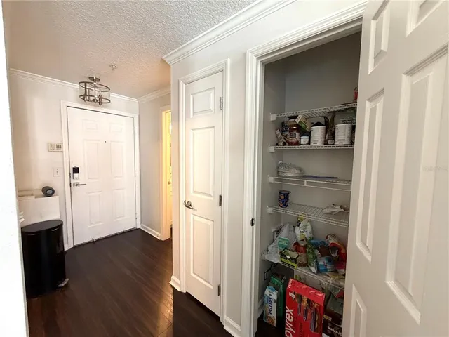 $3,300 | 800 South Dakota Avenue, Unit 308, Tampa, FL 33606