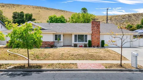 $924,900 | 252 Columbia Road, Thousand Oaks, CA 91360