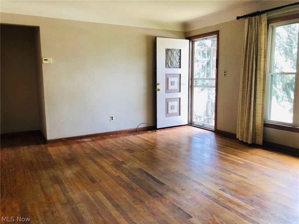 1201 West Schaaf Road Cleveland, OH 44109 - Photo 7 of 35 Gallery Image 7