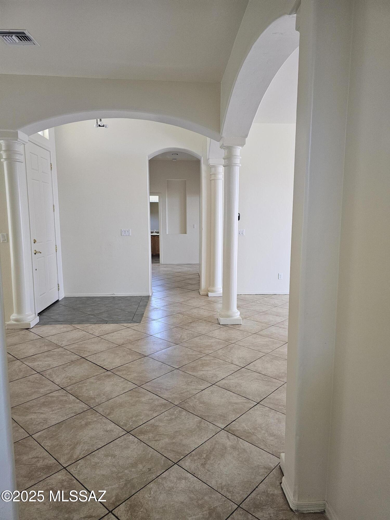 887 Manzanilla Way Rio Rico, AZ 85648 - Photo 3 of 28