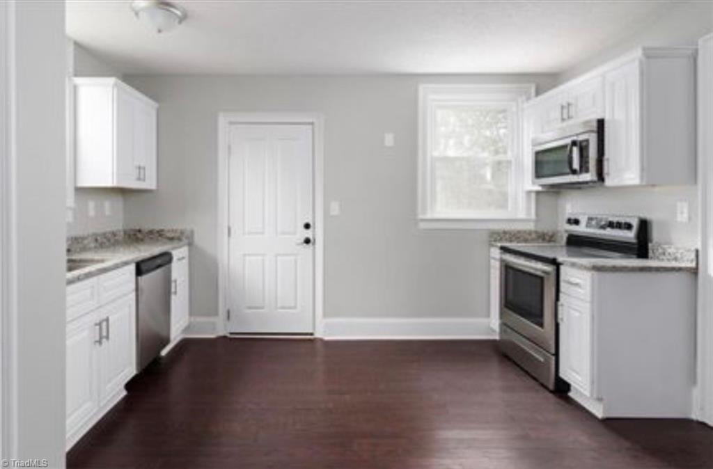 321 Louise Avenue High Point, NC 27262 - Photo 8 of 20