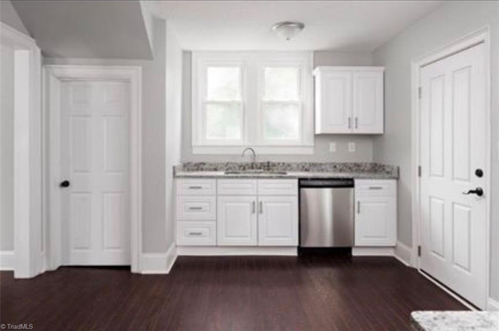 321 Louise Avenue High Point, NC 27262 - Photo 10 of 20