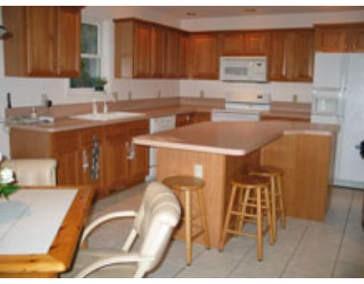 60 Hillside Road North Andover, MA 01845 - Photo 8 of 15 Gallery Image 8