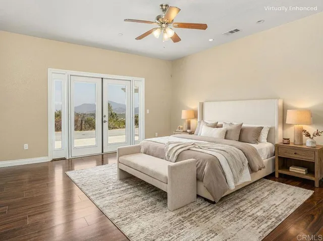 a house view with a outdoor space