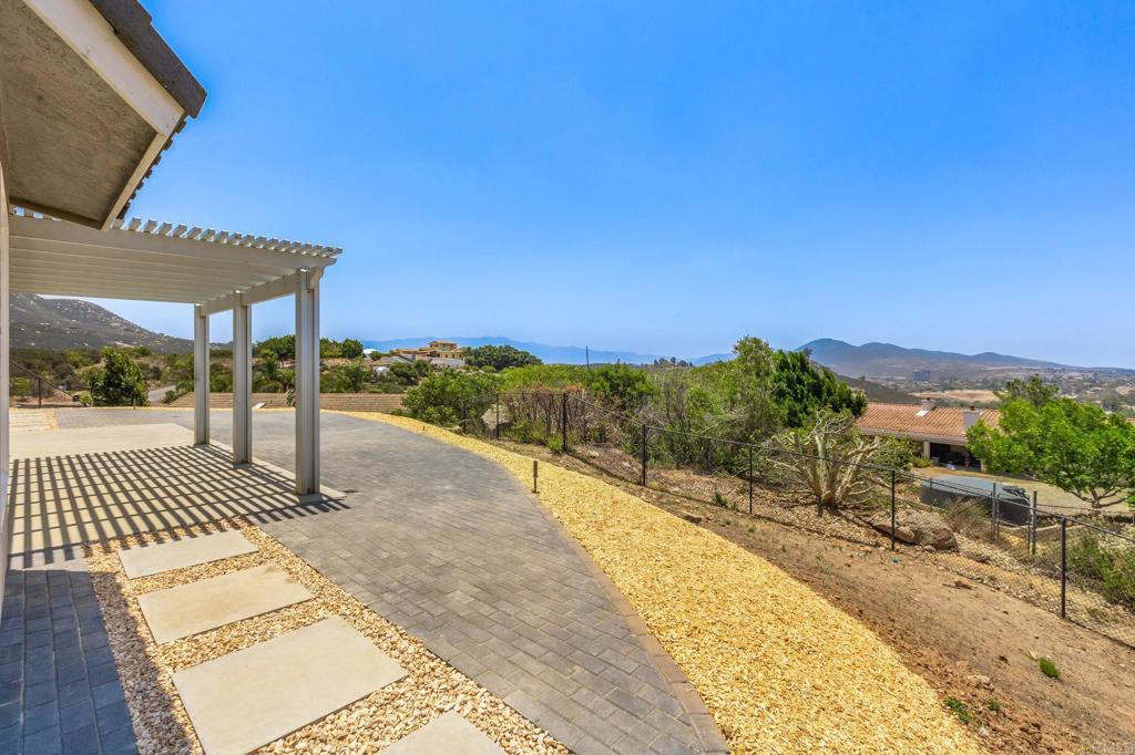 14694 Chaparral Slope Road Jamul, CA 91935 - Photo 10 of 20