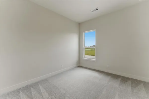 $589,900 | 2433 Meteor Drive, Krum, TX 76249