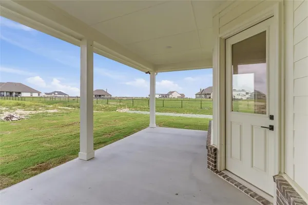 $589,900 | 2433 Meteor Drive, Krum, TX 76249