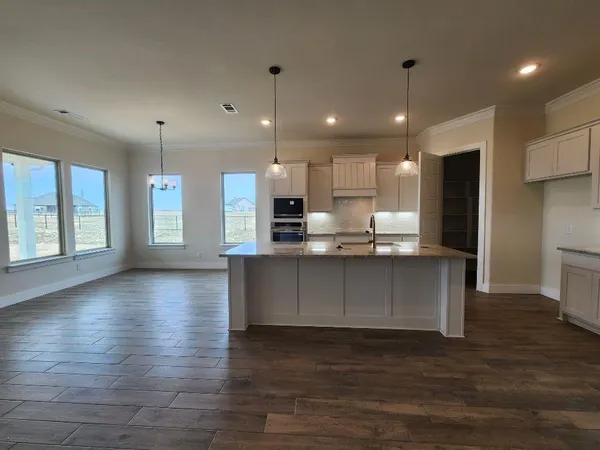 $599,900 | 2433 Meteor Drive, Krum, TX 76249